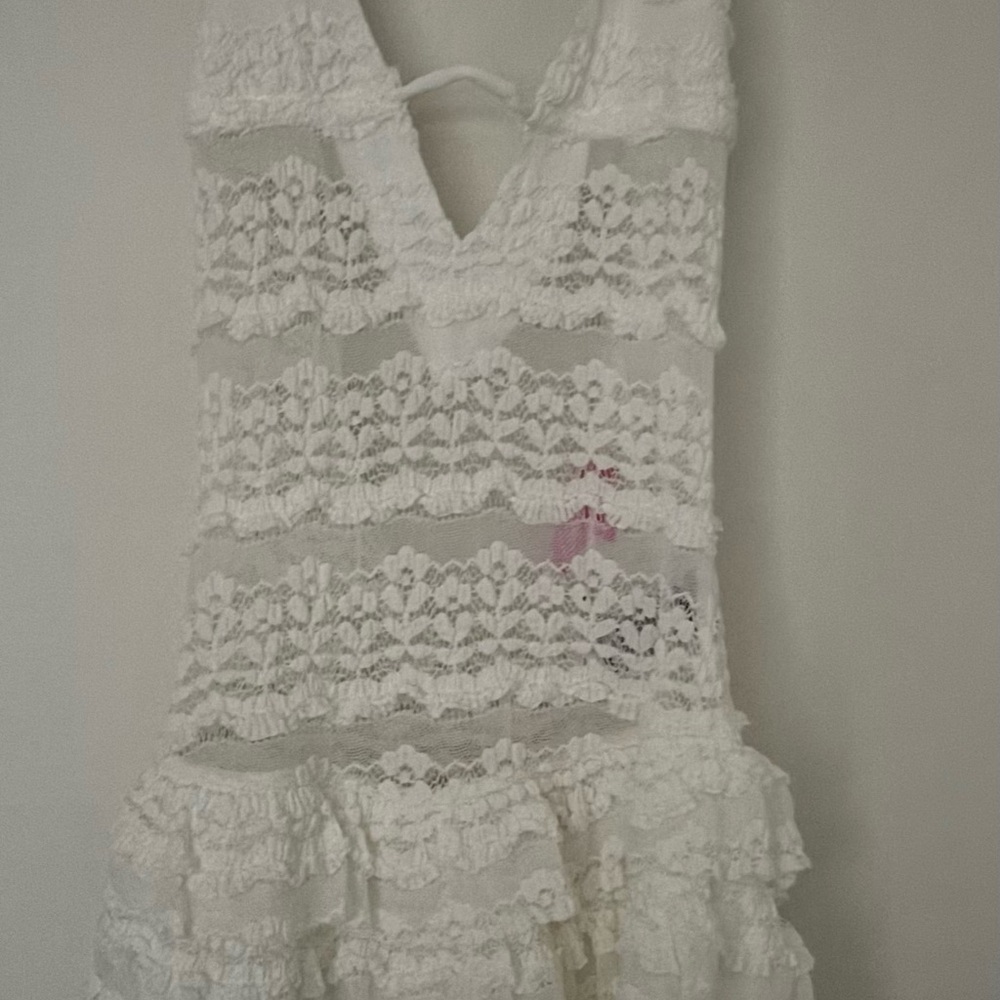 White Lace Ruffle Halter short outfit for Girls.